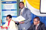 Vice Chancellor Eng Q.C Kanhukamwe  speaking at the official launch of the Zimbabwe Farmers Union’s Young Farmers Innovation Lab, flanked by ZFU Director Mr Paul Zakariya (right) and UNDP Country Director, Verity Nyagah (left).