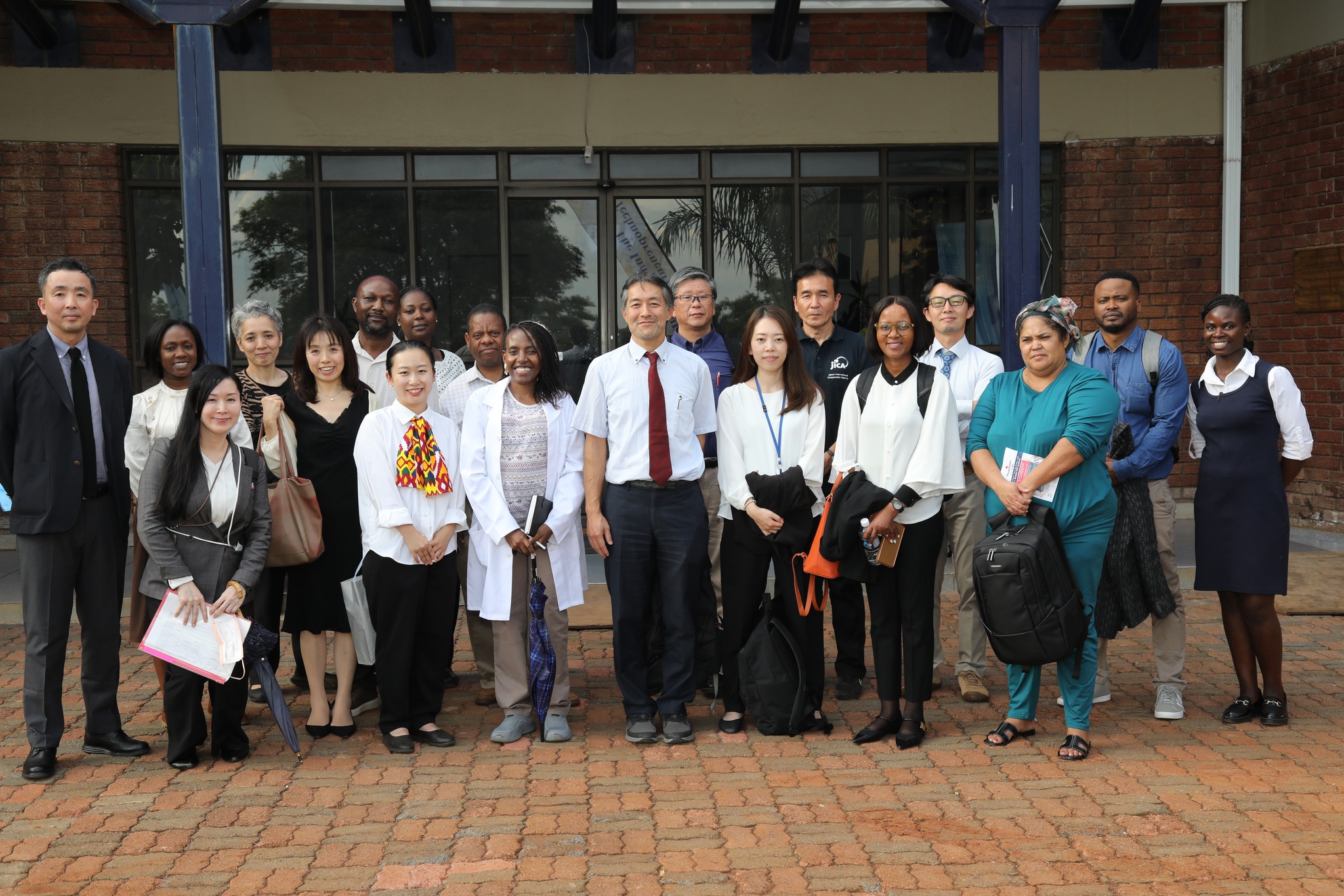 Read more about the article JICA Delegation Tours HIT’s Innovation Hub