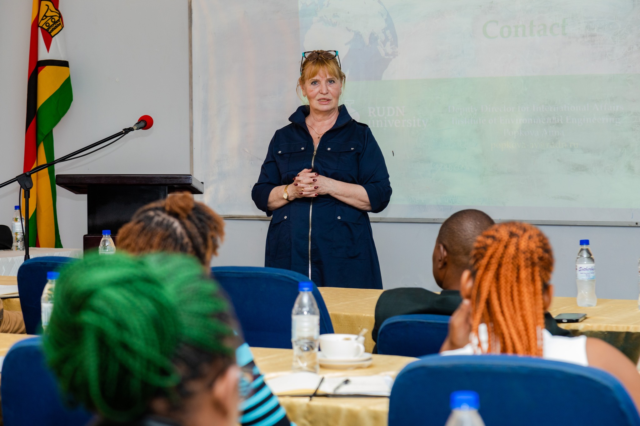 Read more about the article HIT Hosts International Experts for Environmental Short Course